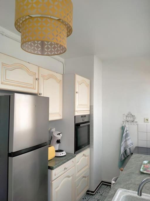 Appartement T3 Plein Centre Saint-Raphael  Ngoại thất bức ảnh